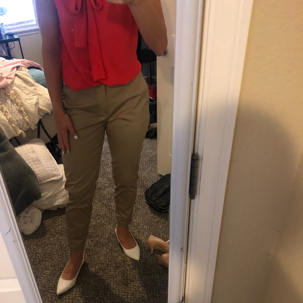 Banana Republic Ryan Pants in Tan/Taupe